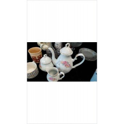 CAFETIERE+ SUCRIER+ POT À LAIT
