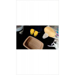 TUPPERWARE