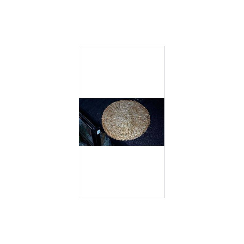 DESSOUS DE PLAT