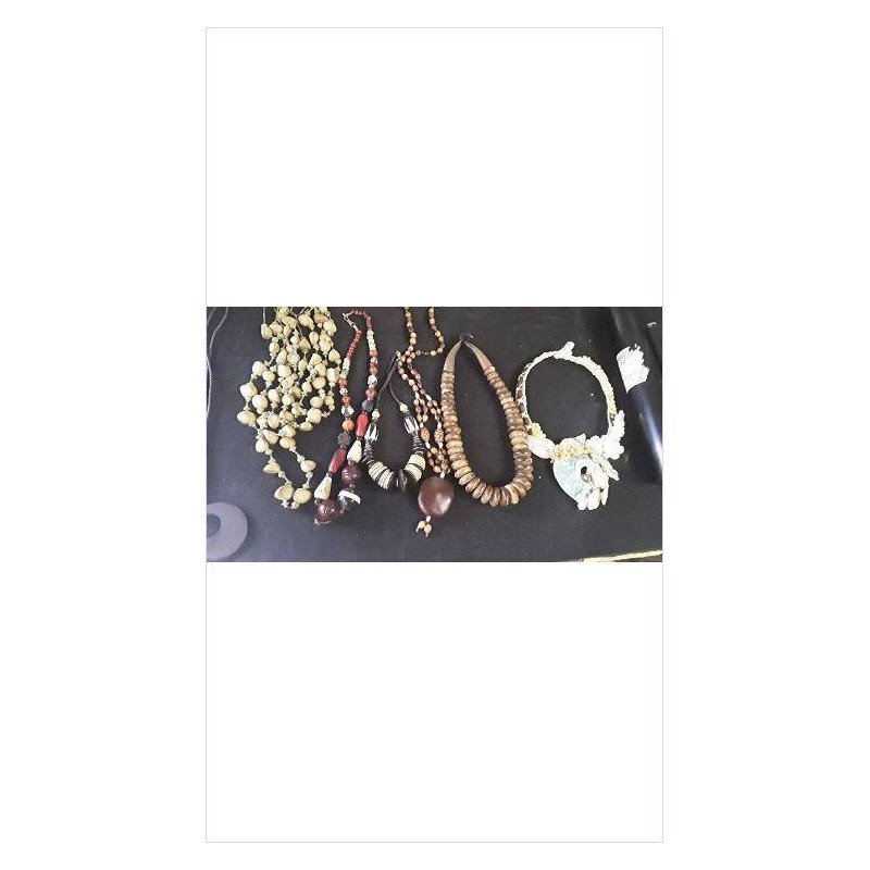 COLLIER