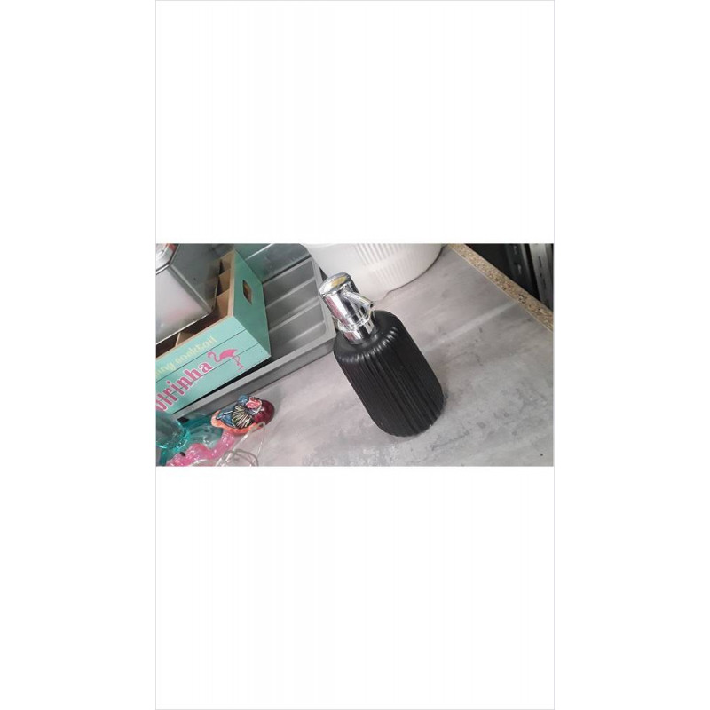 DISTRIBUTEUR DE SAVON 