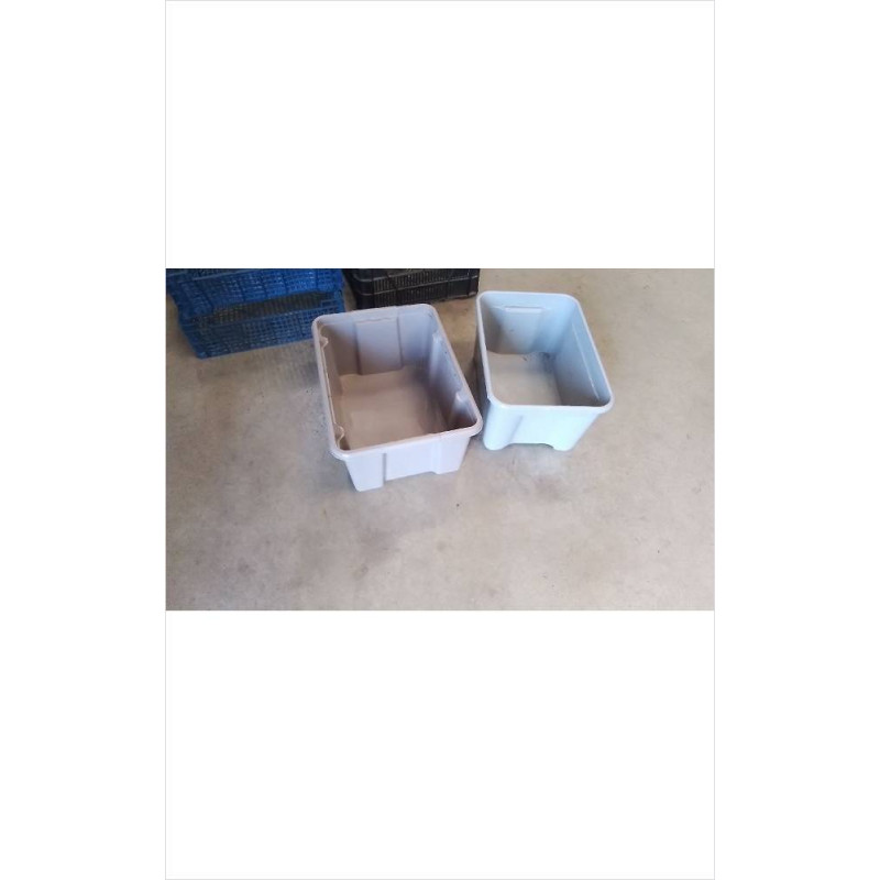 CAISSE PLASTIQUE