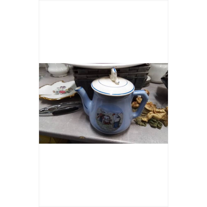 THEIERE DECO EN LETAT 