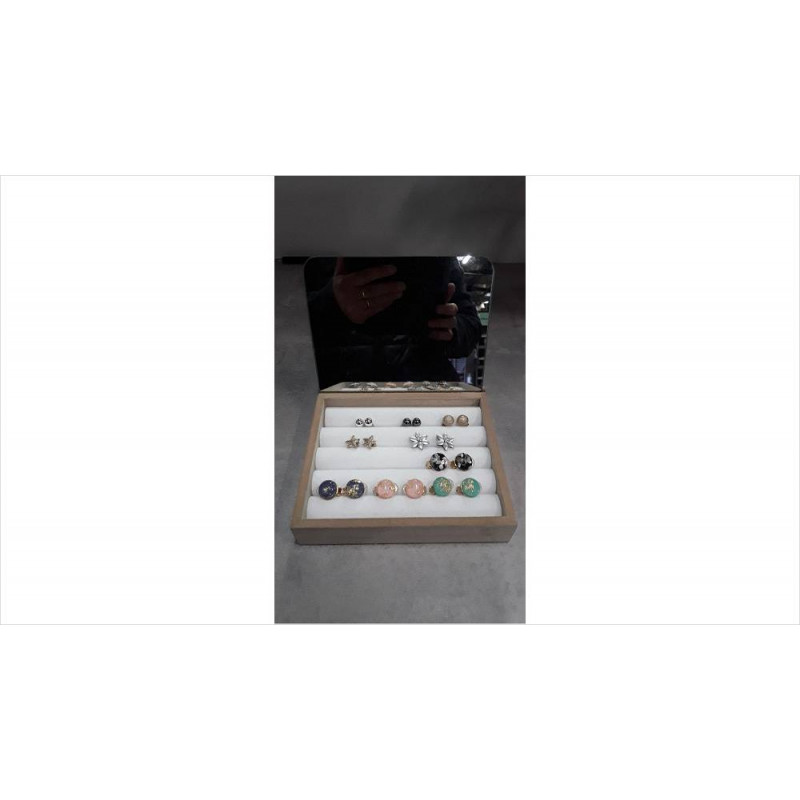 BOUCLES D\'OREILLES 