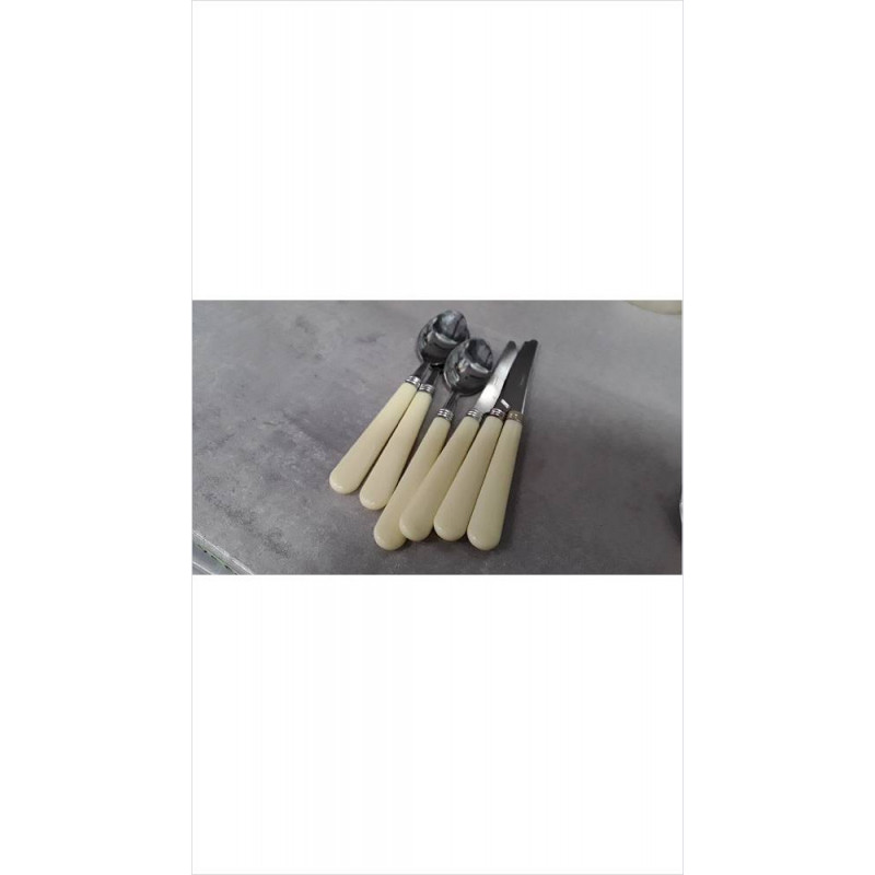 COUVERTS 