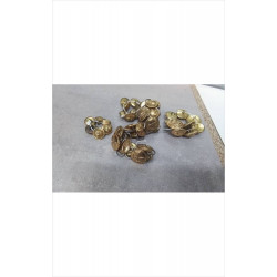 BOUTONS DORES DE VETEMENTS...
