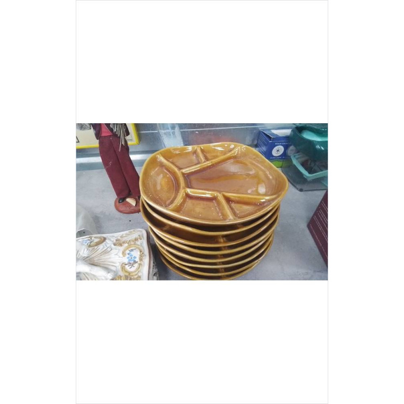 ASSIETTES LONGCHAMP LE LOT