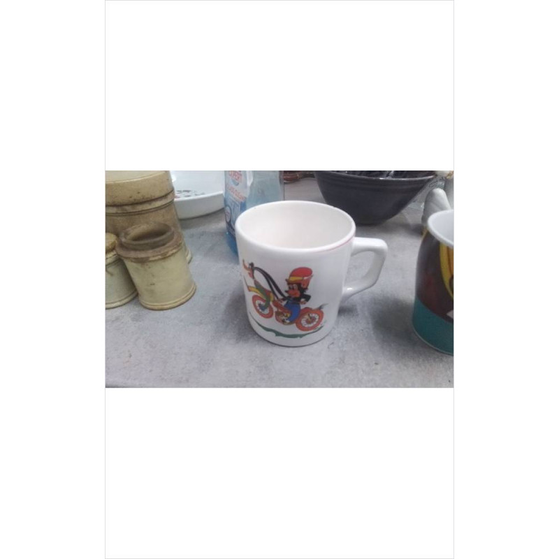 MUG 