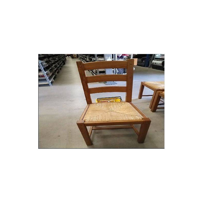 CHAISE PAILLEE