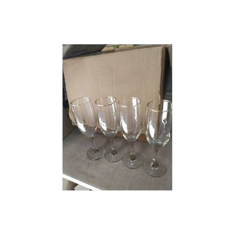 FLUTE A CHAMPAGNE LE LOT
