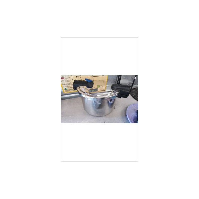 COCOTTE MINUTE SEB INDUCTION 