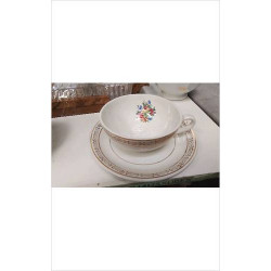 TASSE SOUS TASSE