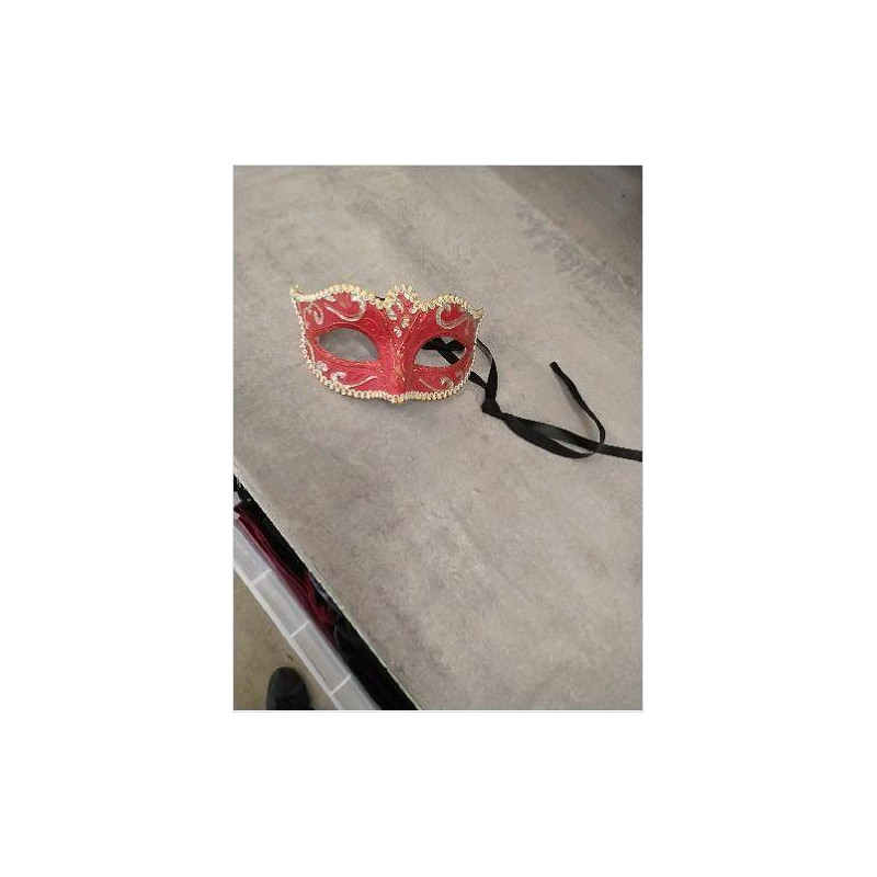 MASQUE ROUGE 