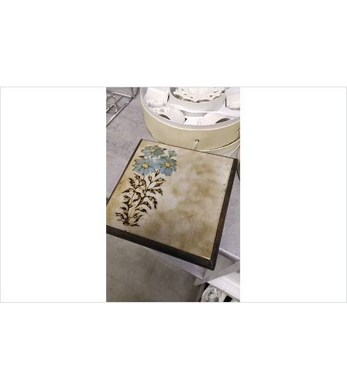 DESSOUS DE PLAT 
