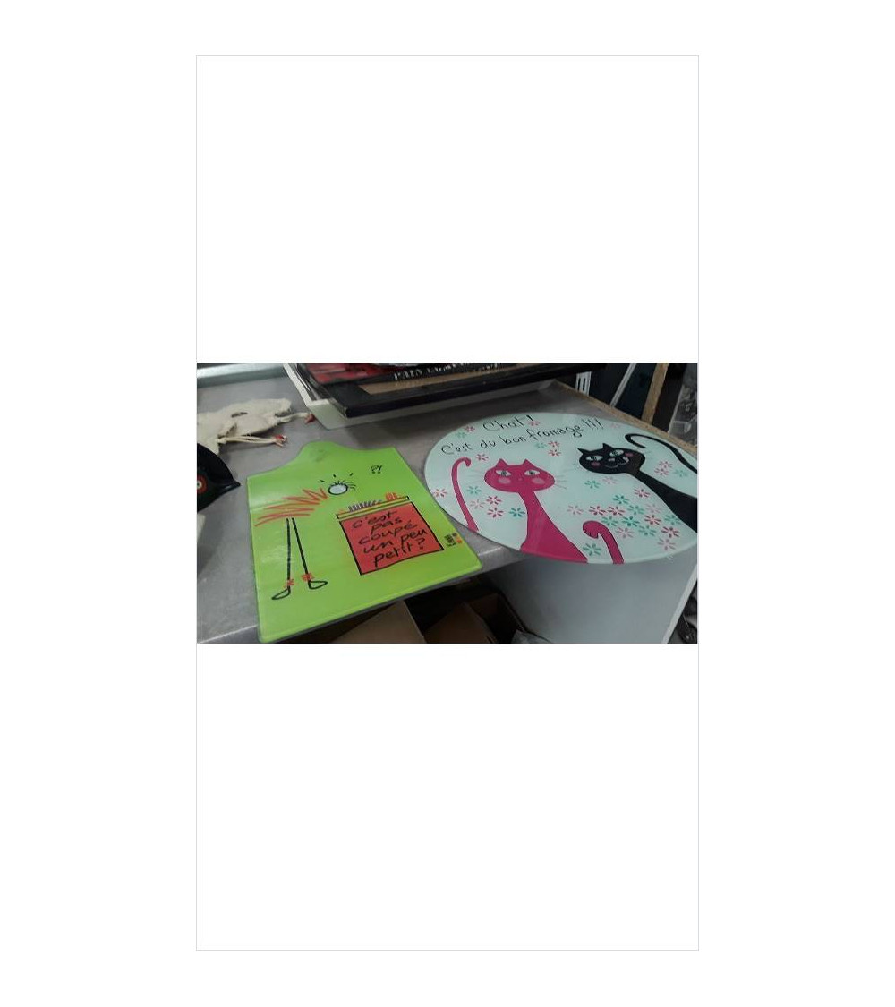 PLANCHE A DECOUPER 