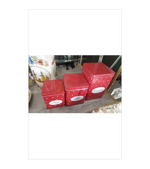 BOITE ROUGE METAL LE LOT