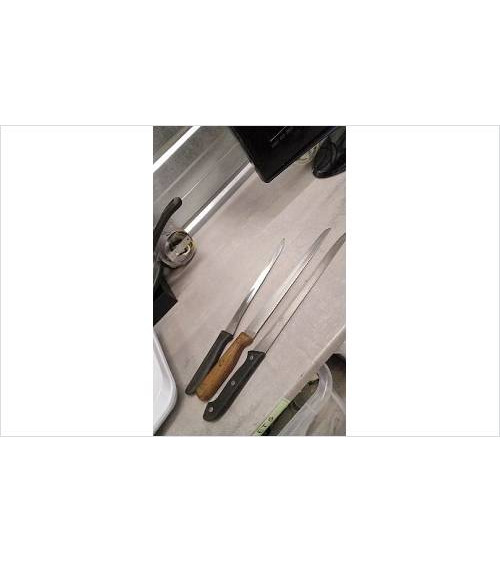 COUTEAU 