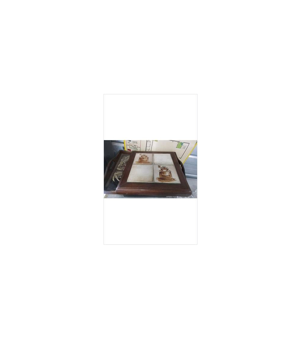DESSOUS DE PLAT 