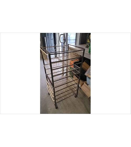 RANGEMENT METALLIQUE SUR...