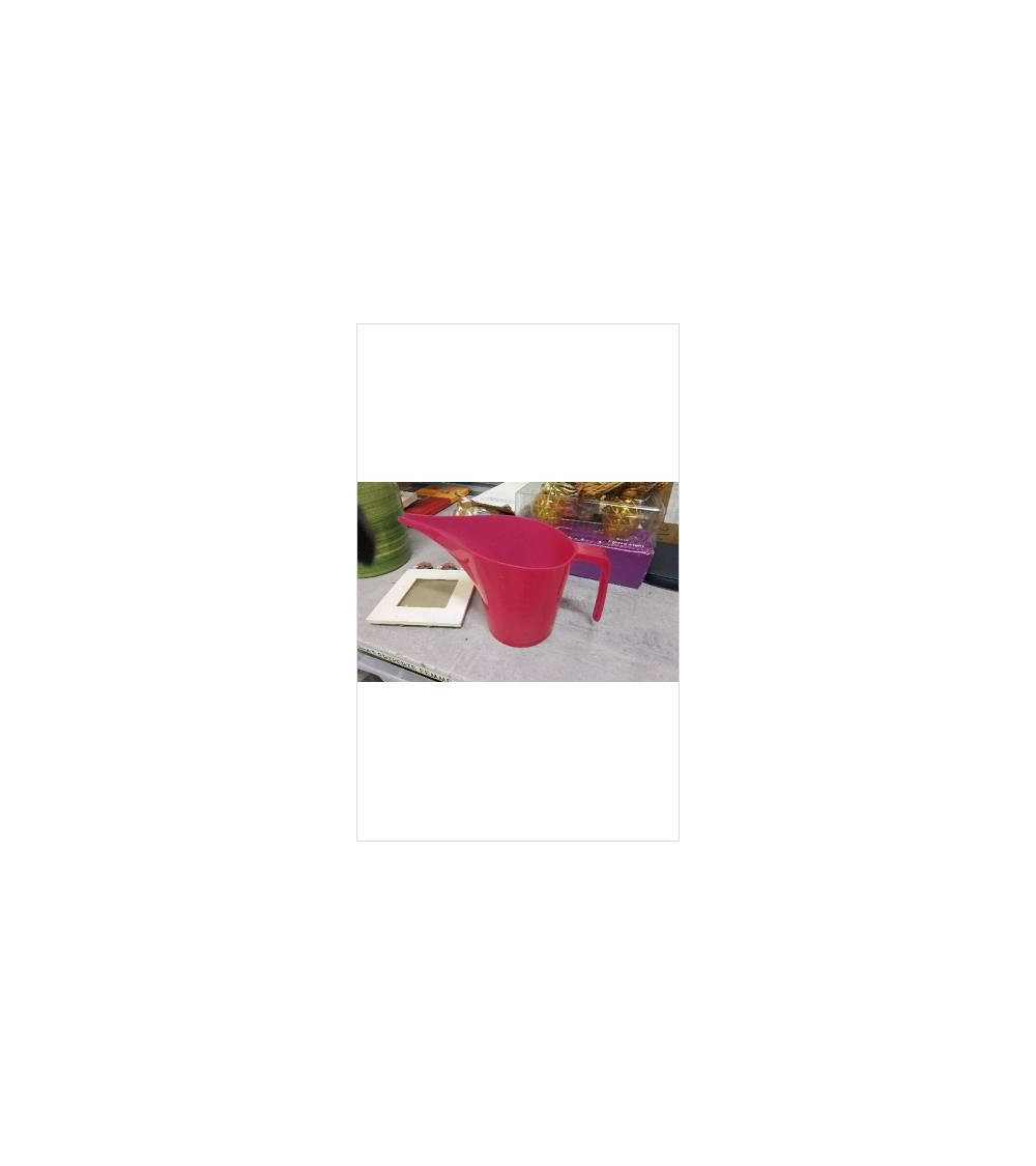ARROSOIR PLASTIQUE ROSE