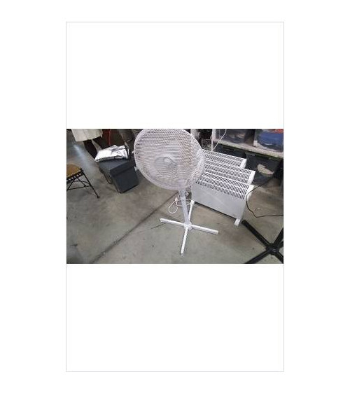 VENTILATEUR BLANC SUR PIED