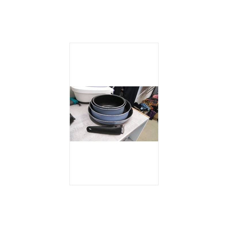 CASSEROLES TEFAL + POIGNEE 