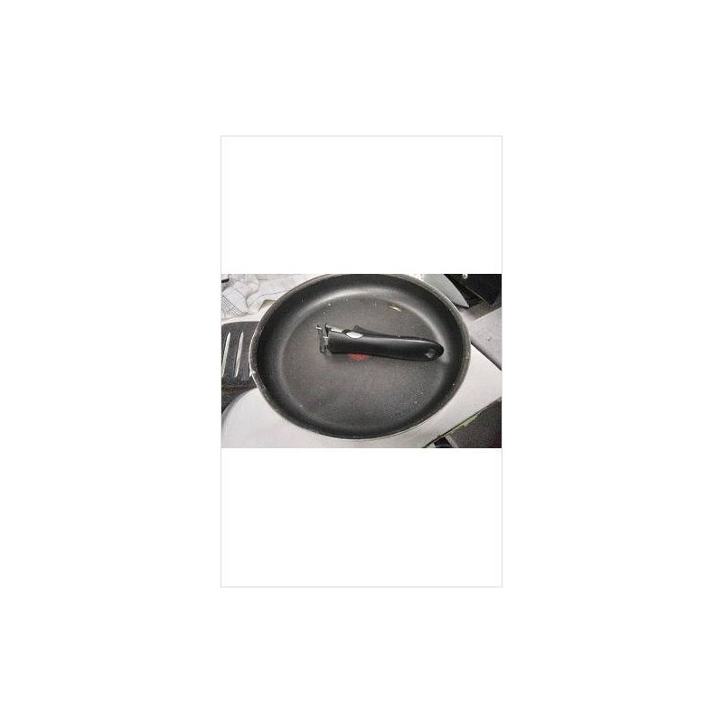 SAUTEUSE + POIGNEE 