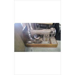 MACHINE À COUDRE SINGER 15B