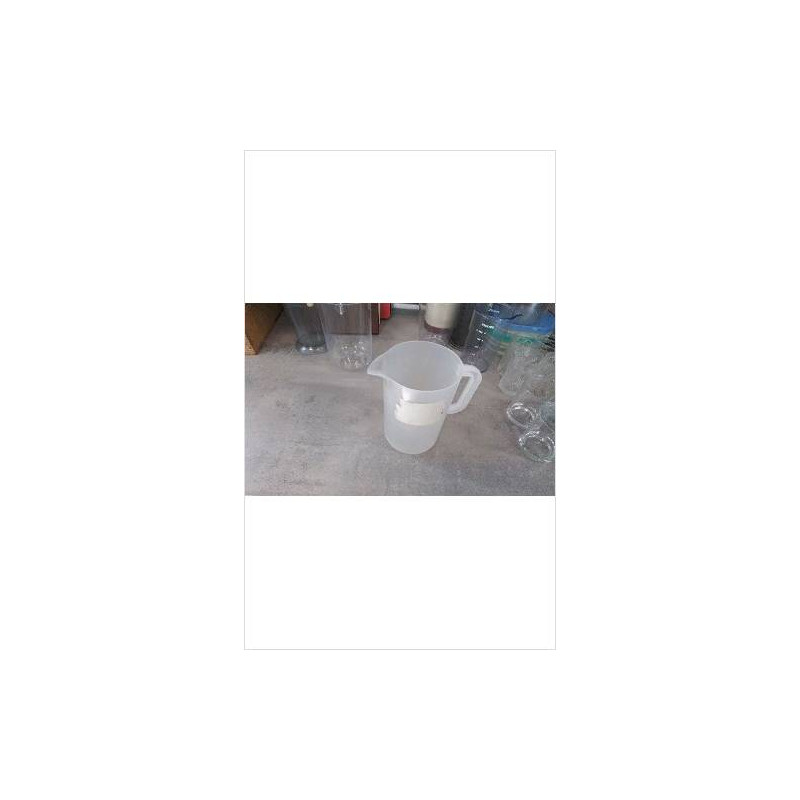 CARAFE PLASTIQUE 