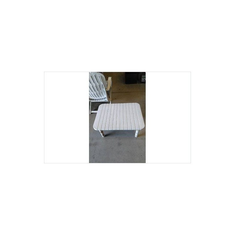 TABLE BASSE PLASTIQUE 
