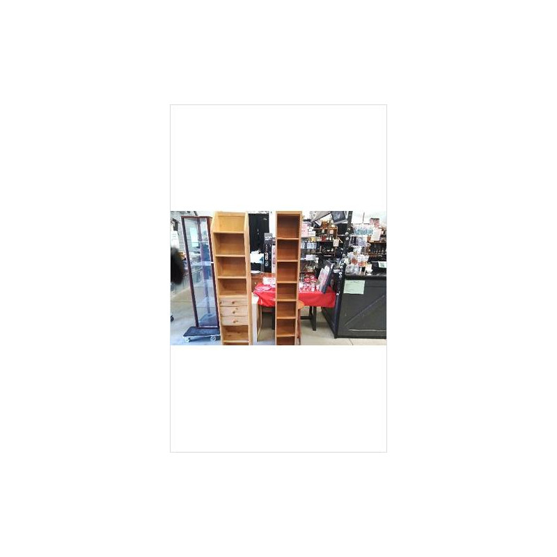 MEUBLE RANGE CD / DVD