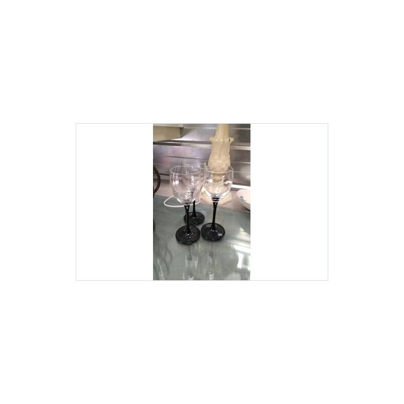 VERRES PIED NOIR 