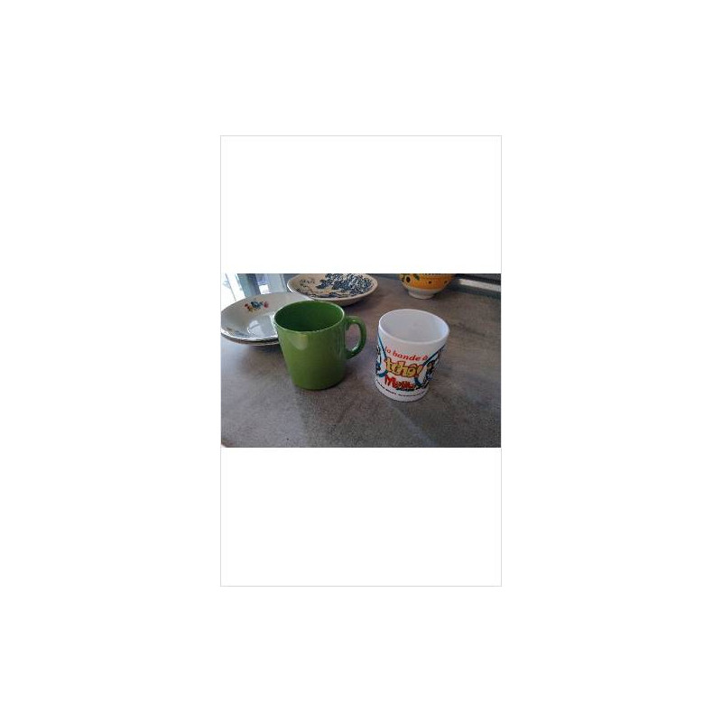 MUG 