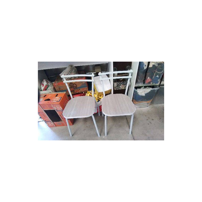  CHAISE EN L’ETAT 