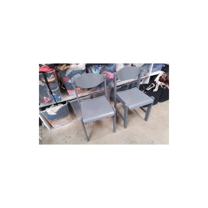 CHAISE GRISE 