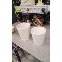 CACHE POT
