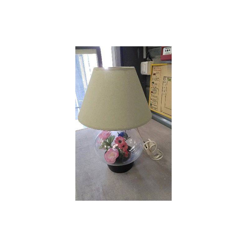 LAMPE A POSER