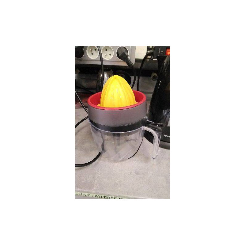 PRESSE AGRUMES ELECTRIQUE 