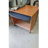 BUREAU A ROULETTES EN L’ETAT