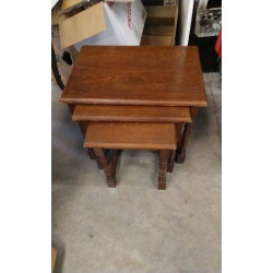 TABLES GIGOGNES 