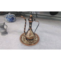 BIBELOT AIGUIERE CUIVREE 