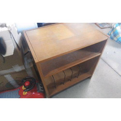 MEUBLE HIFI EN L’ETAT 
