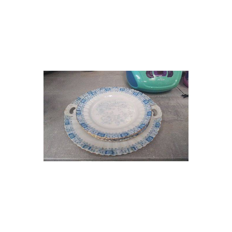 ASSIETTES A DESSERT + PLAT 