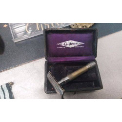 RASOIR ANCIEN GILETTE EN COFFRET