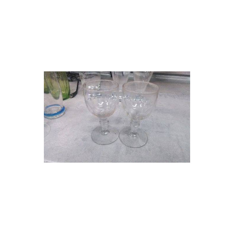 VERRES A PIED X2 