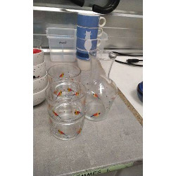 PICHET + 4 VERRES 