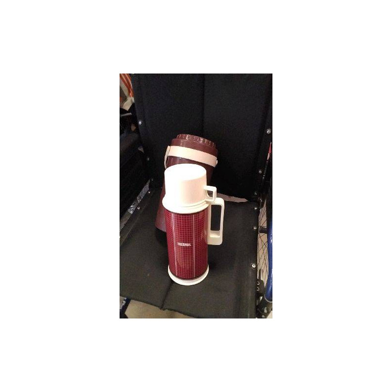 THERMOS 