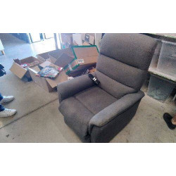 FAUTEUIL ÉLECTRIQUE RELEVEUR