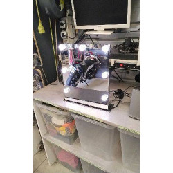 MIROIR LUMINEUX 