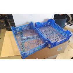 CAISSE PLASTIQUE BLEUE 